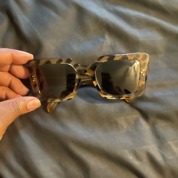 Celine Cat Eye sunglasses - Picture 2 of 6